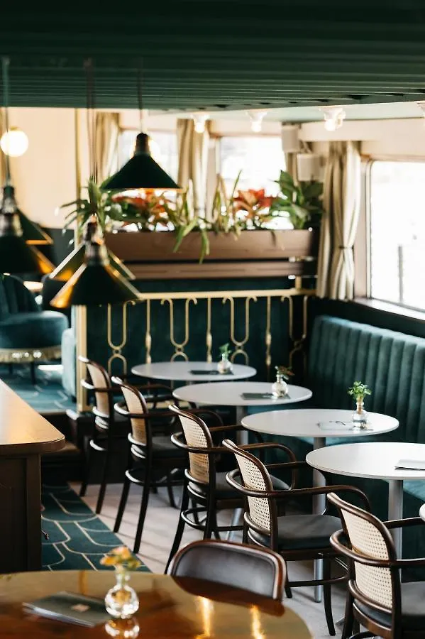 Hostel Botel Maastricht